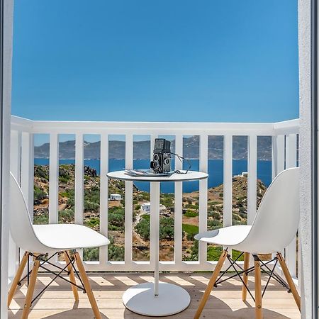Halara Studios Plaka  ภายนอก รูปภาพ